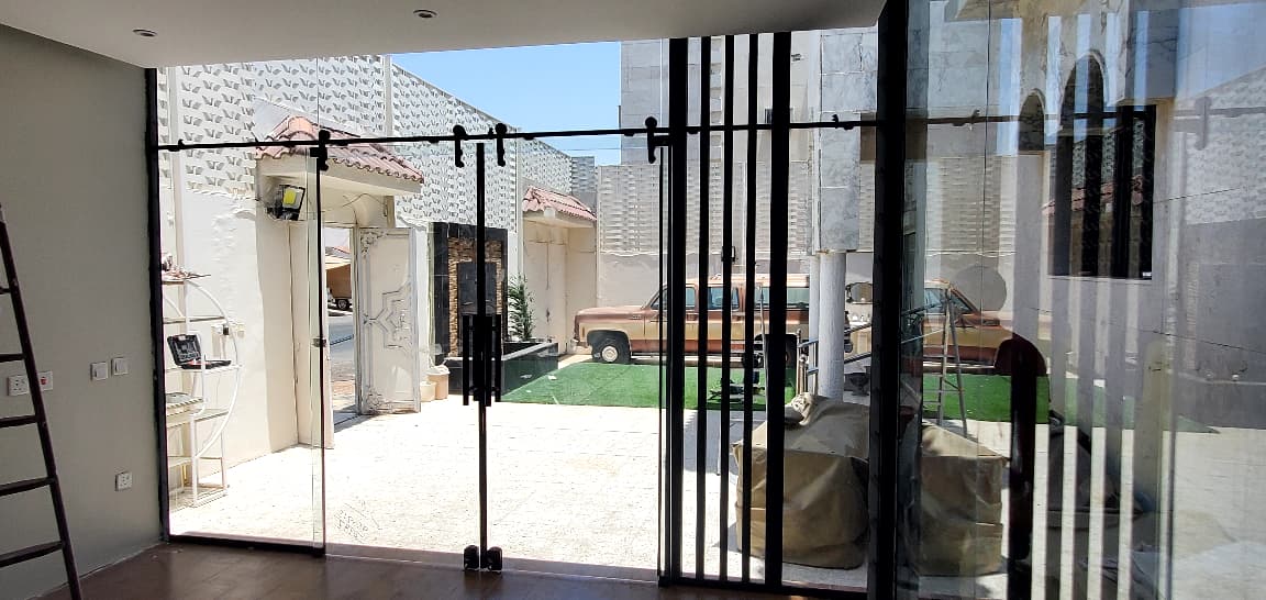 زجاج سيكوريت الرياض
