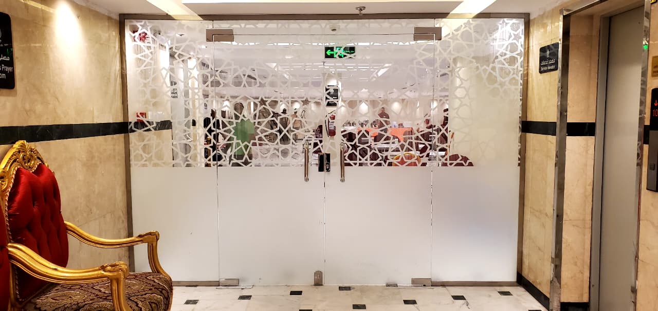 زجاج سيكوريت الرياض